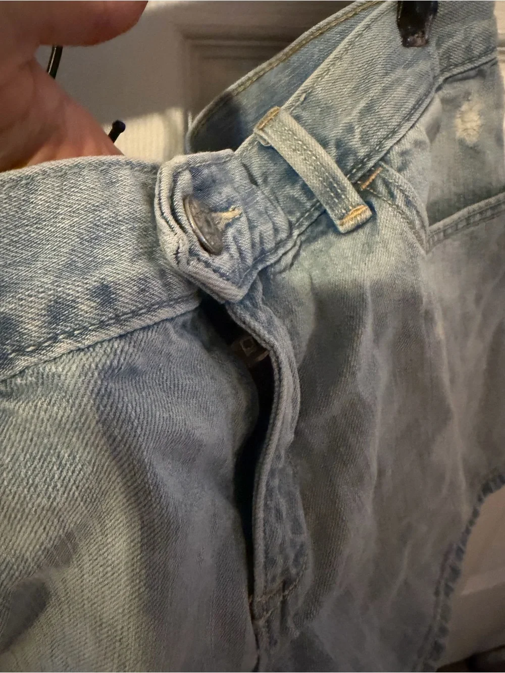 Old Navy Light wash women’s cotton Denim Shorts 12
